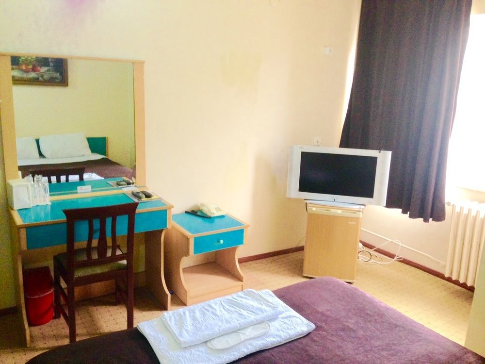 Elite Hotel City Center Saray Bed And Breakfast Exterior foto