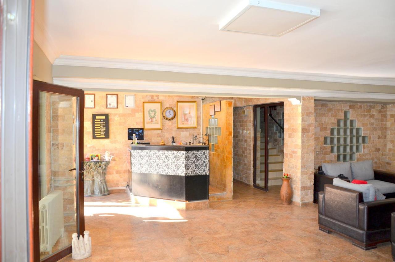 Elite Hotel City Center Saray Bed And Breakfast Exterior foto